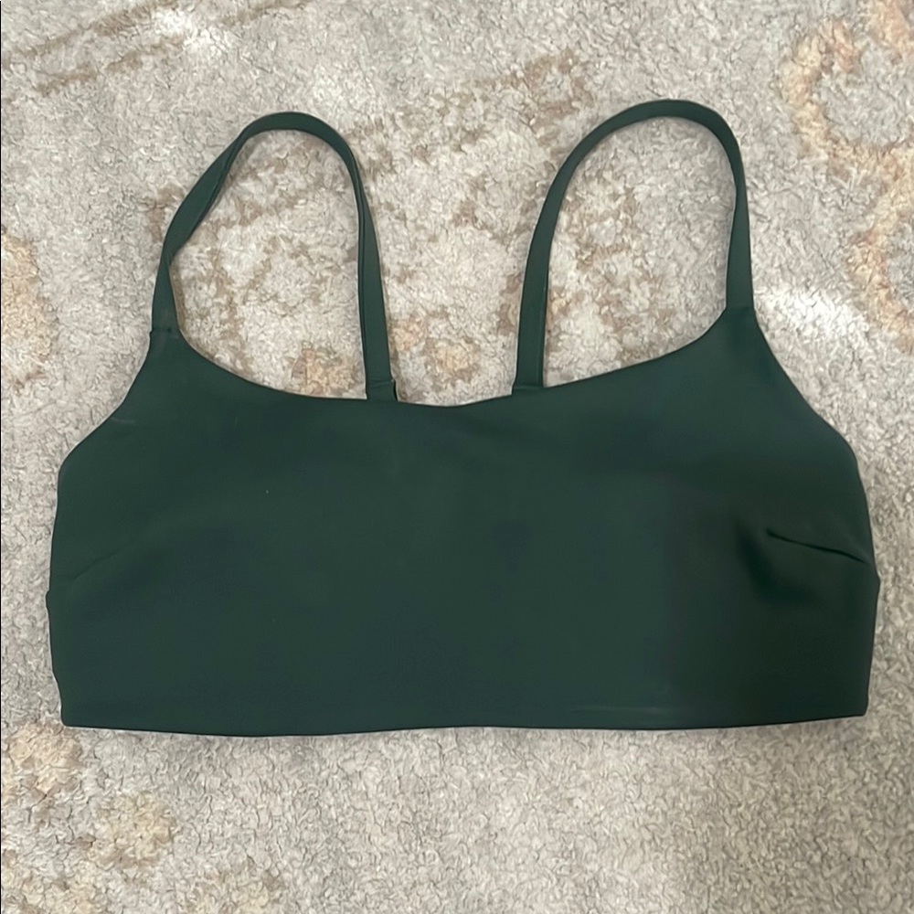 Lululemon Flow Y bra Sz 6 Evergreen
